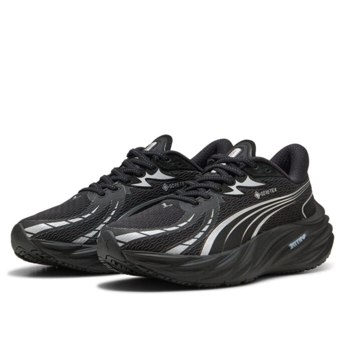 (WMNS) Velocity Nitro 4 Gore-Tex ”Svart Silver”
