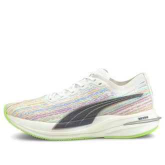 (WMNS) Velocity Nitro Spectra ”Vitgrön”
