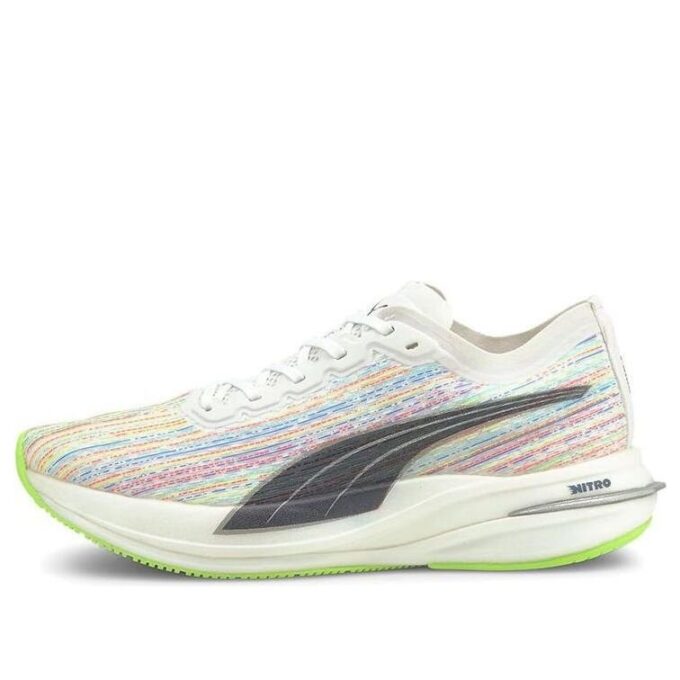 (WMNS) Velocity Nitro Spectra ”Vitgrön”