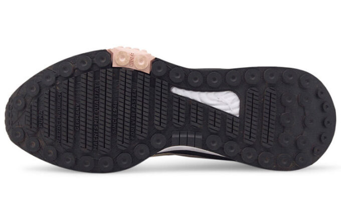 (WMNS) Wild Rider Downtown ”Black Ivory”