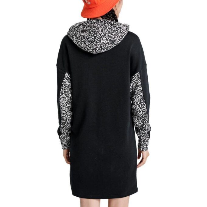 (WMNS) X MR DOODLE HUVUTTA D