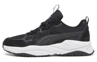 X-Ray Tour Sneakers ”Svartvit”